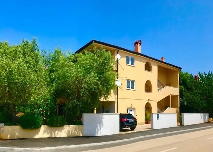 아파트 Salis Novigrad Istria