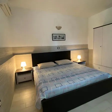 Salis * Novigrad Istria